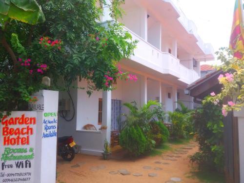 Garden Beach Hotel Arugam Bay Exterior foto